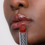 Alova Mesauda Milano Hydramorphosis Tinted & Plumping Lip Balm 106 Fearless 3.5g - Image 3