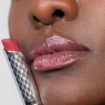 Alova Mesauda Milano Hydramorphosis Tinted & Plumping Lip Balm 107 Empower 3.5g - Image 3