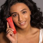 Apivita Bee Sun Safe Face Cream Spf50 Golden Αντηλιακή Κρέμα Προσώπου με Χρώμα 50ml - Image 4