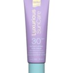 Intermed Luxurious SunCare Κρέμα Προσώπου Ημέρας με SPF30 για Σύσφιξη 50ml