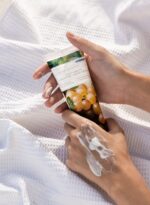 Korres Santorini Grape Body Smoothing Milk Ενυδατικό Γαλάκτωμα Σώματος 200ml - Image 2