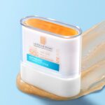 La Roche Posay Anthelios UVAir Vitamin Sun Stick Αντηλιακό Προσώπου σε Στικ SPF50+, 10g - Image 3