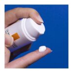 La Roche Posay Αnthelios Age Correct SPF50+ Αντηλιακή Κρέμα ενάντια της Φωτογήρανσης 50ml - Image 3