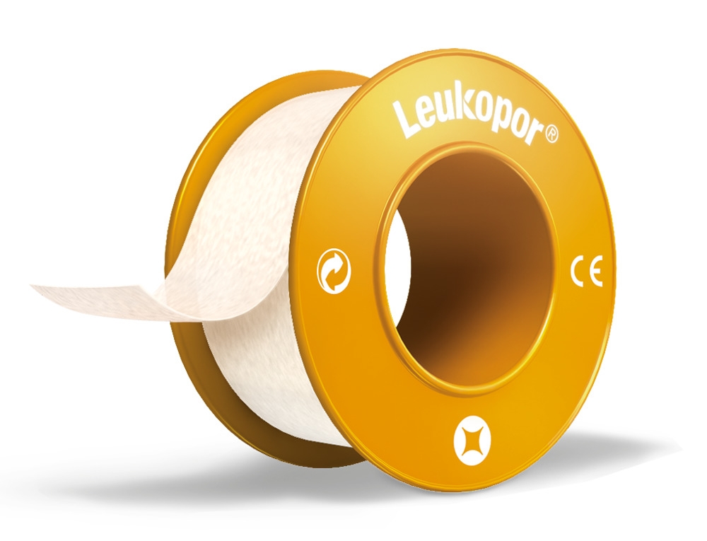 leukopor-Αυτοκόλλητη-Υποαλλεργική-Επιδεσμική-Ταινία-125cm-x-5m1.jpg Leukopor Αυτοκόλλητη Υποαλλεργική Επιδεσμική Ταινία 1,25cm x 5m - Image 1