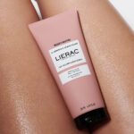 Lierac Body-Nutri The Resurfacing Scrub Shea Butter Απολεπιστικό Σώματος, 200ml - Image 5
