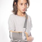 Medical Brace Φάκελος ανάρτησης ώμου Air–Mesh παιδικός Small (MB.3008)