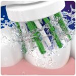 Oral-B CrossAction Clean Maximiser Ανταλλακτικές Κεφαλές Ηλεκτρικής Οδοντόβουρτσας 'Ασπρες, 4τμχ - Image 3