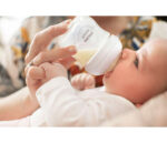 Philips⁄Avent Mπιμπερό Πλαστικό Natural Response  125ml, Θηλή 0m+ μήνες (SCY900⁄01) - Image 2