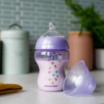 Tommee Tippee Μπιμπερό Advanced Anti-Colic Μικρής Ροής Με Μωβ Σχέδιο 0m+ 260ml (42257604) - Image 3