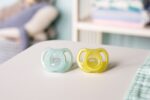 Tommee Tippee Ultra light Silicone Pacifiers 6-18m Yellow (2pcs)(43345101) - Image 2